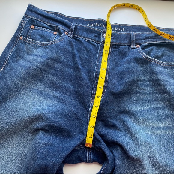 AE Women's Ex Boyfriend Jeans Size 14 Fits Size 16 - Picture 12 of 16